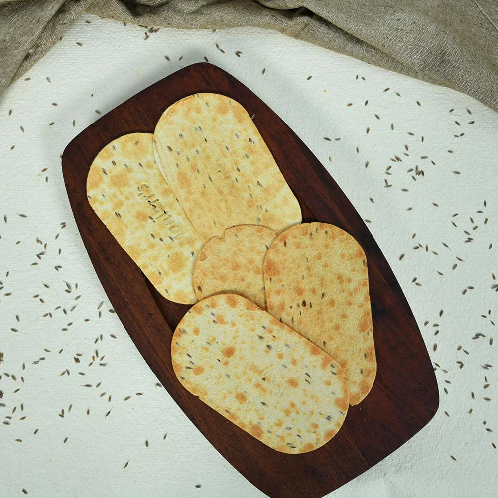 Maniarr's Garlic Bread Khakhra Wheat Chips (60gm) Maniarr's Garlic Bread Khakhra Wheat Chips (60gm)